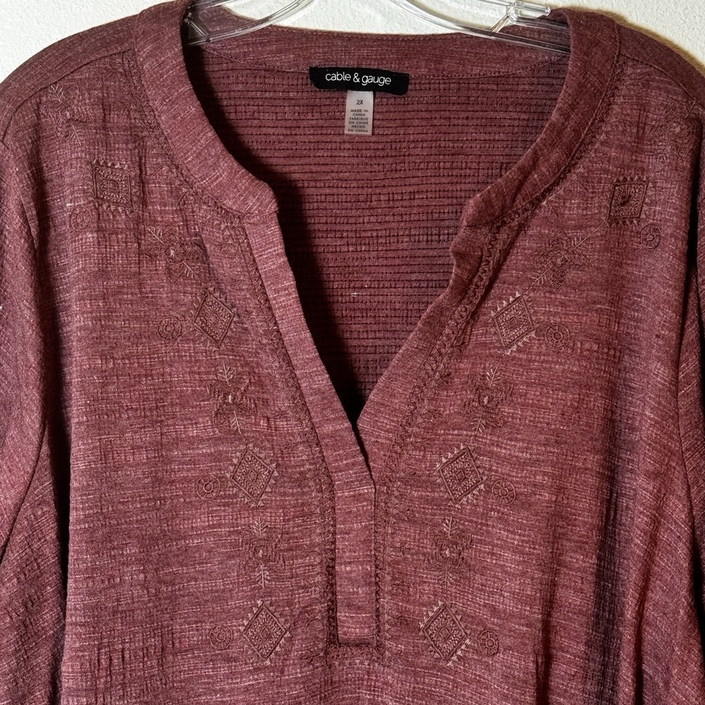 Cable & Gauge Women's 2X Burgundy Textured Boho Tunic Roll Tab Sleeves